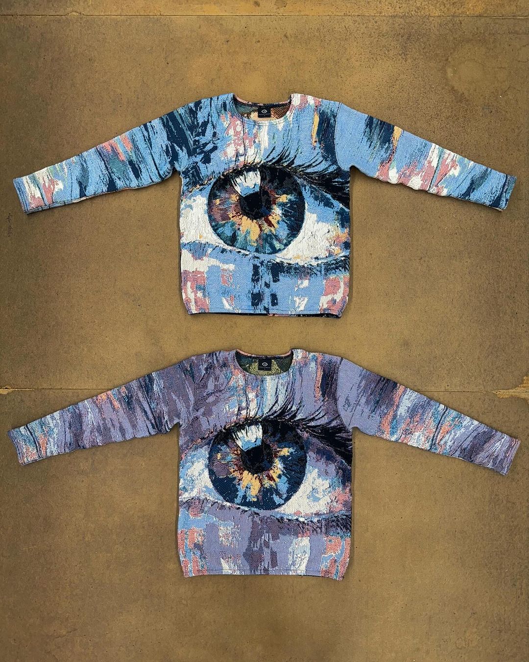 (BLUE) VISUALEYES SWEATER