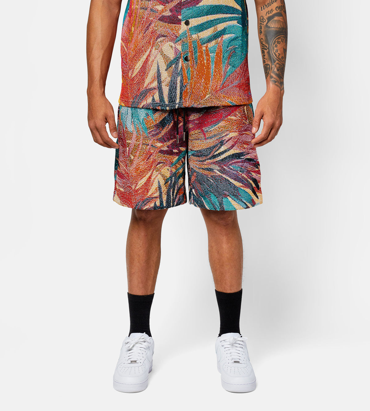 TROPICAL SHORTS