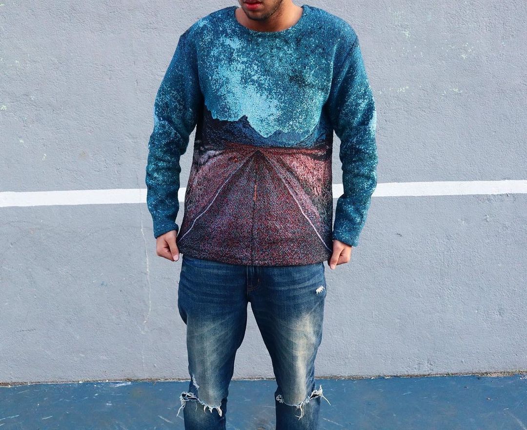 PATH OF DREAMS SWEATER
